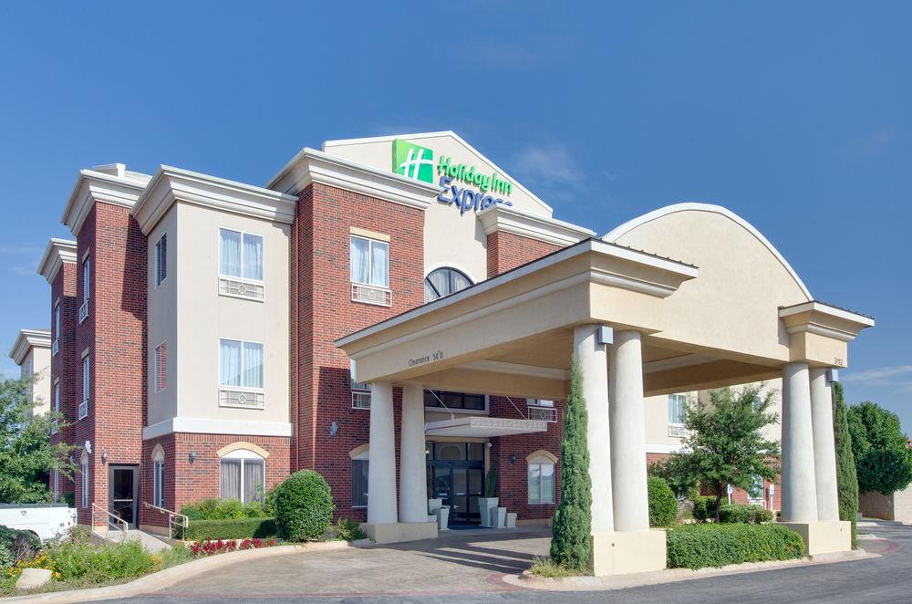 Holiday Inn Express Hotel & Suites Abilene Mall South By Ihg Exterior photo