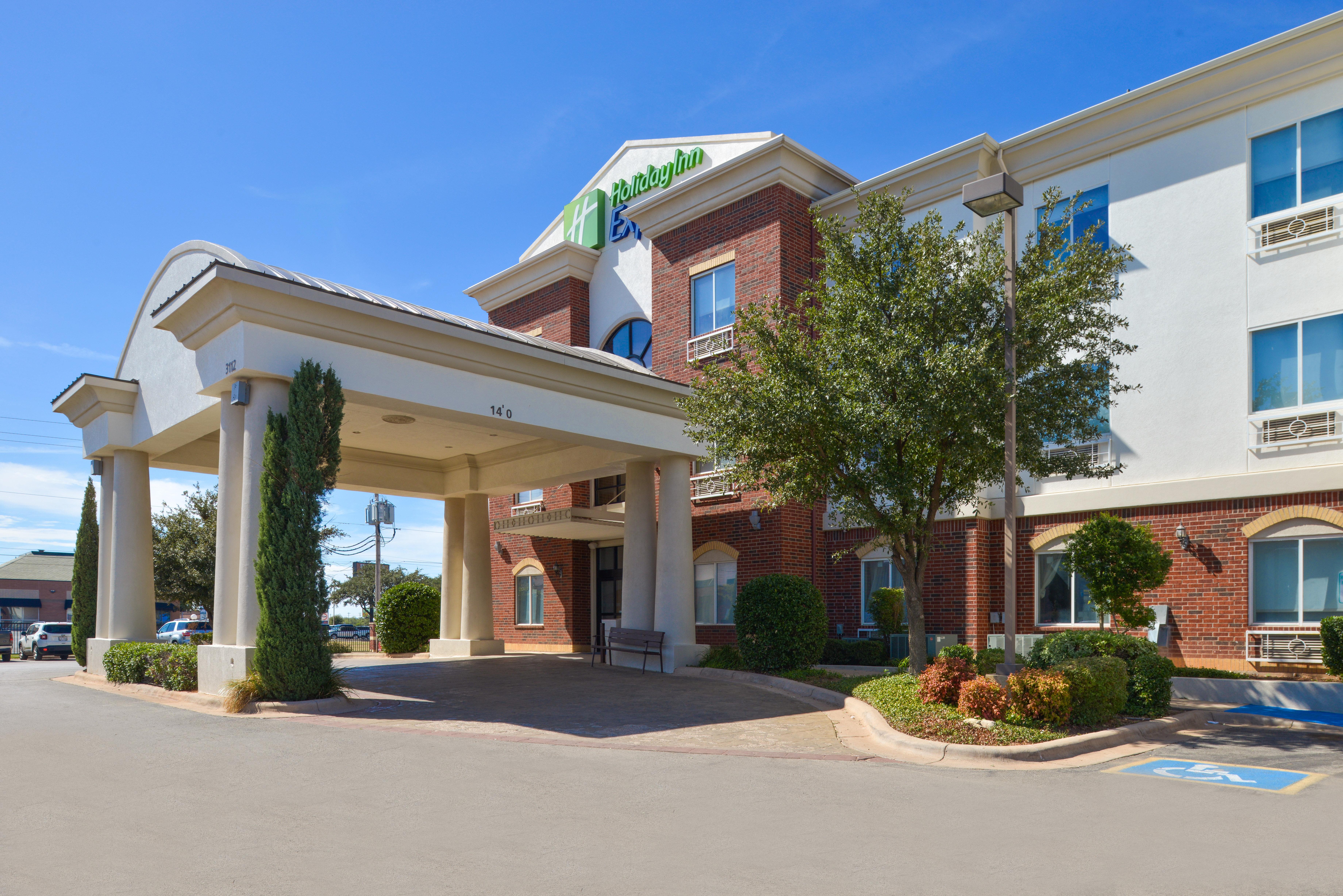 Holiday Inn Express Hotel & Suites Abilene Mall South By Ihg Exterior photo