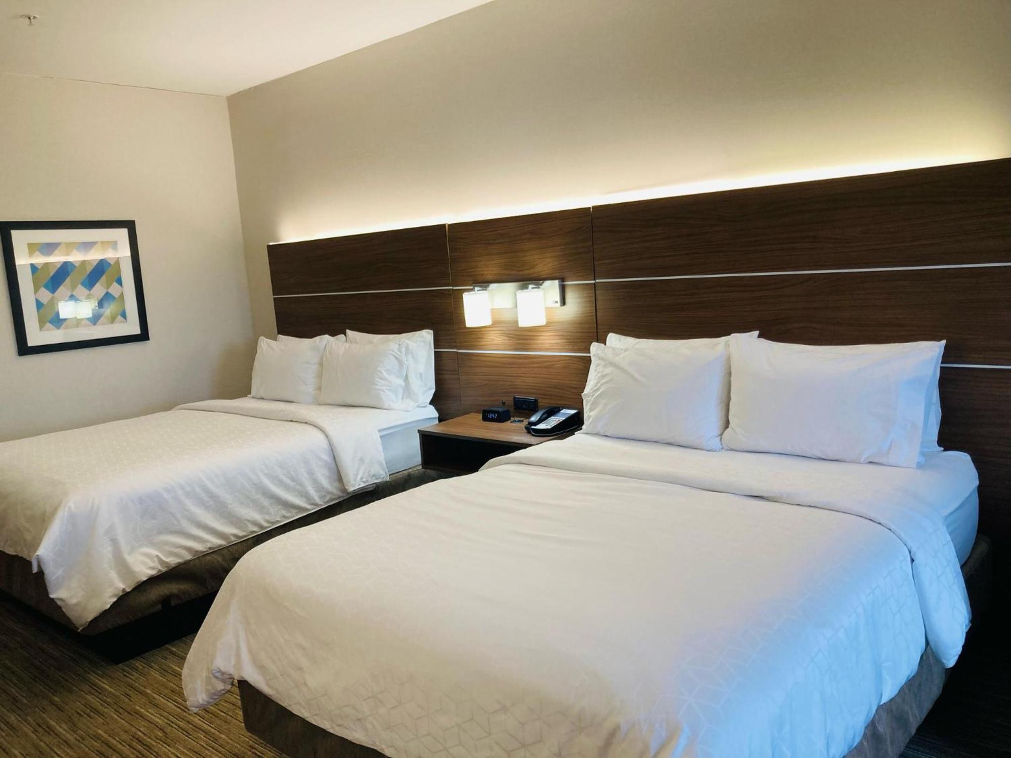 Holiday Inn Express Hotel & Suites Abilene Mall South By Ihg Exterior photo