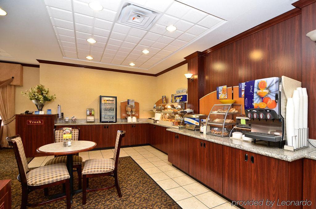 Holiday Inn Express Hotel & Suites Abilene Mall South By Ihg Restaurant photo